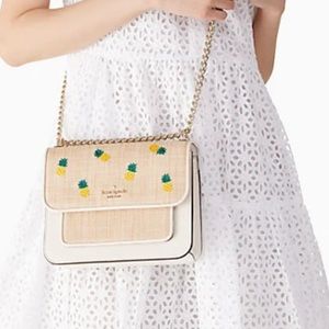 Kate Spade remi pineapple flap chain crossbody
PARCHMENT MULTI